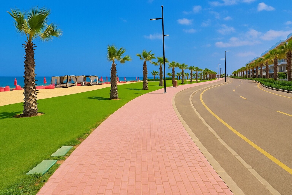 Simple Beachfront Spot