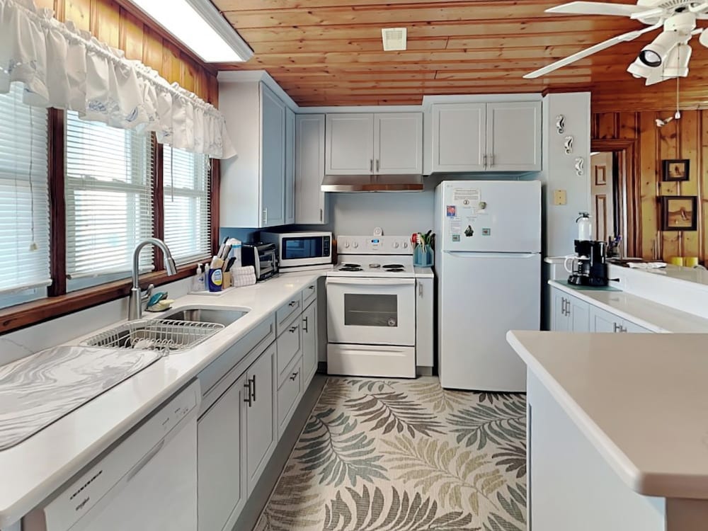 Pana-Sea-A by Topsail Realty