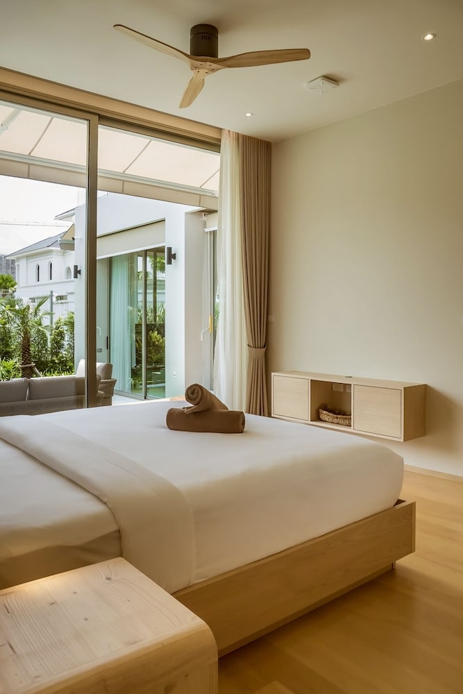 Akal Pool Villa 3BR near Laguna, Bangtao & Beach