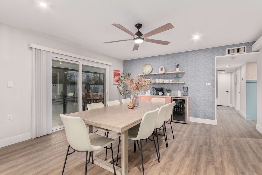 NEW The Mesquite Retreat on Oak Entertainers Oasis