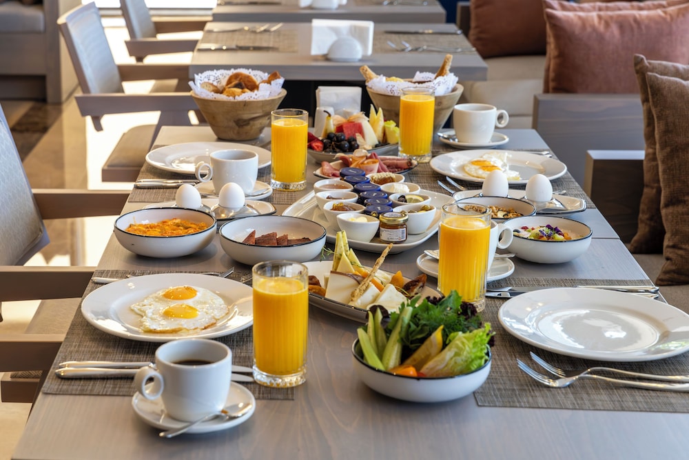 Oz Hotels Antalya Resort & Spa Yetişkin +16 - Image 107