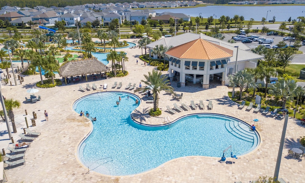 Brand New at Storey Lake Resort, Private Pool, Near Famous Attractions!!