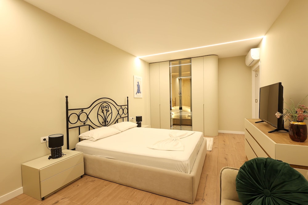 Grandstay Apartments 21
