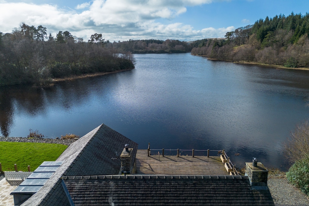 Lilymere Boat House