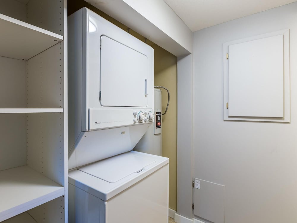 The Basecamp No Service Fees Mountain View