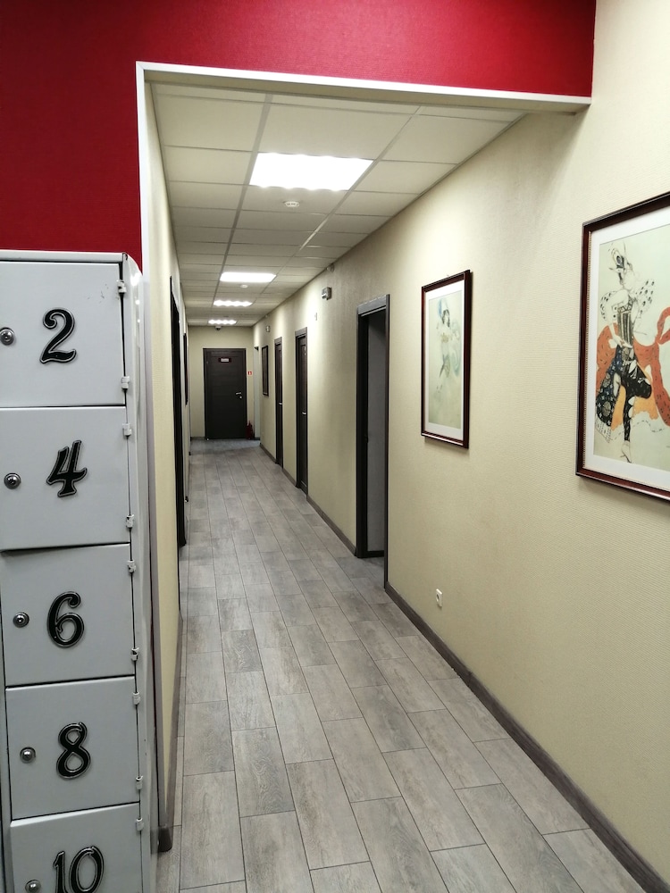 Hostel Penates