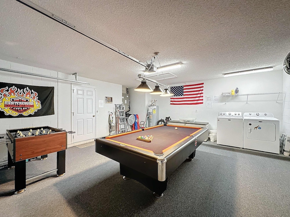 South Facing Pool Home With Golf Course Views