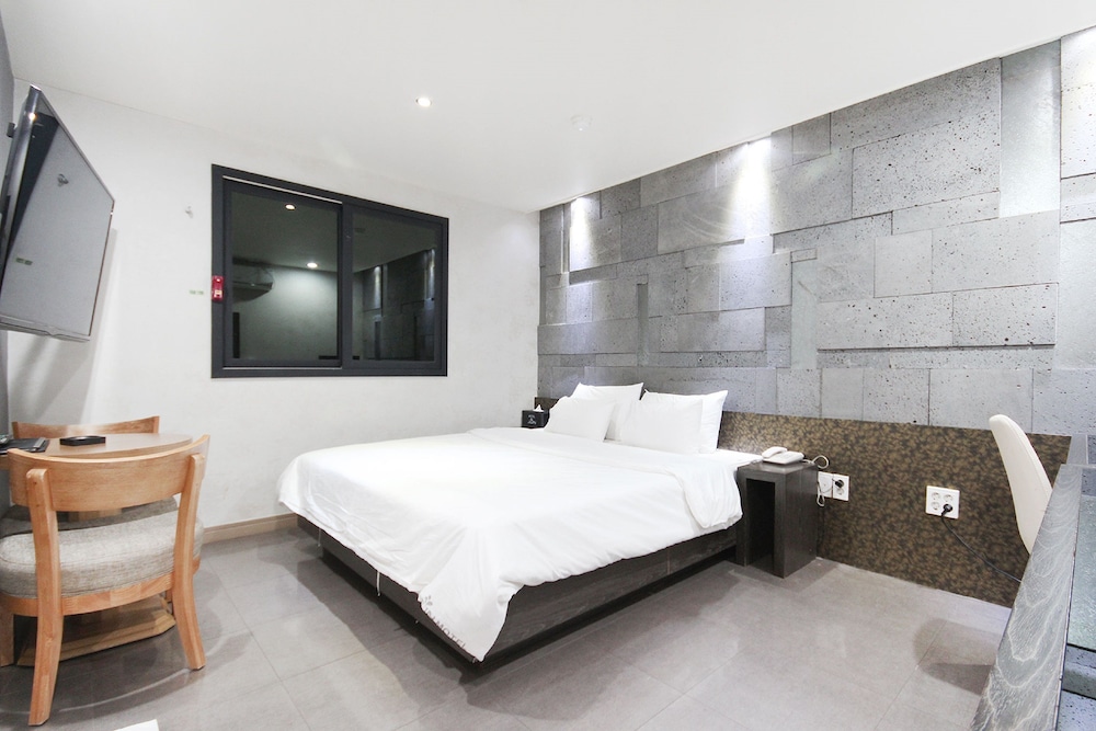 Hotel JUNE Haeundae 12