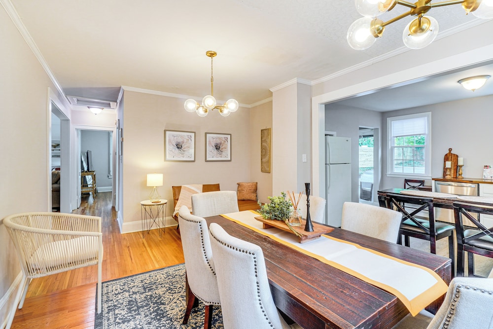Cookout Ready: Walkable Home in Bearden Village