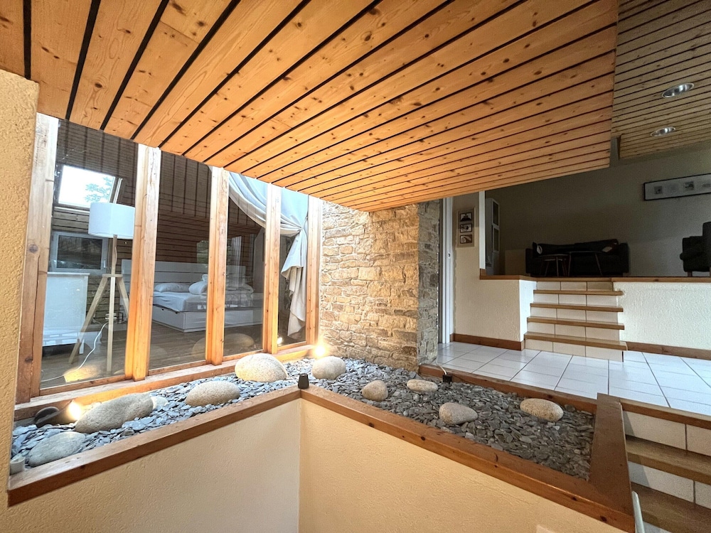 Large House Near Beach for 12