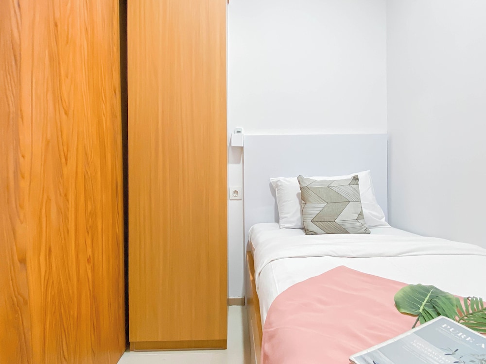 Neat And Simple 2Br At Meikarta Apartment