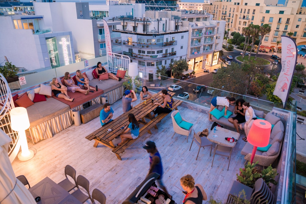 Hotel Marco Polo Malta Hostel - Image 1