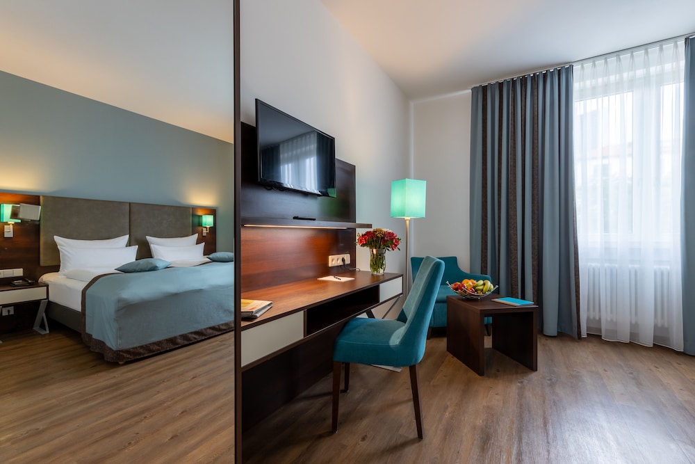 Frankfurt Vacations - Trip Inn Messe Westend - Property Image 29
