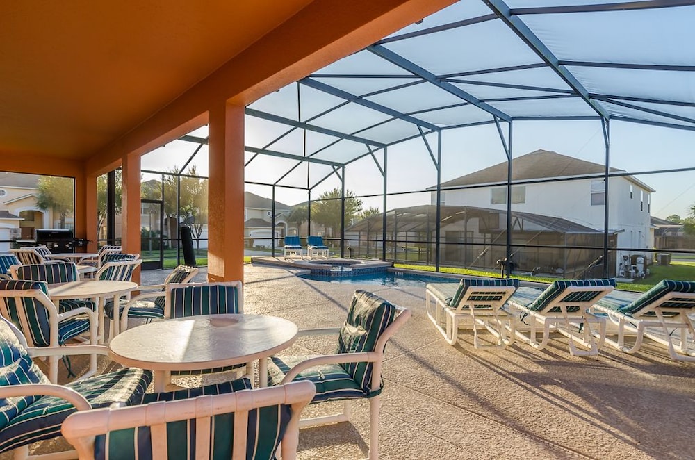 Ov1105 - Emerald Island - 6 Bed 4.5 Baths Villa view 4