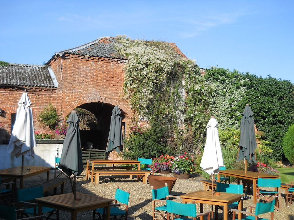 The Saracen's Head