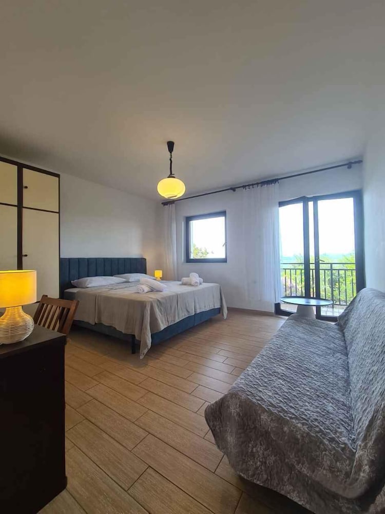 Apartmani Jaka