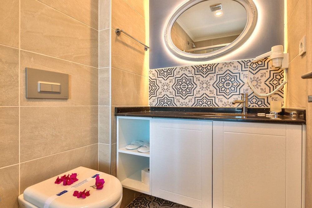 Kas Artemis Hotel - Image 29