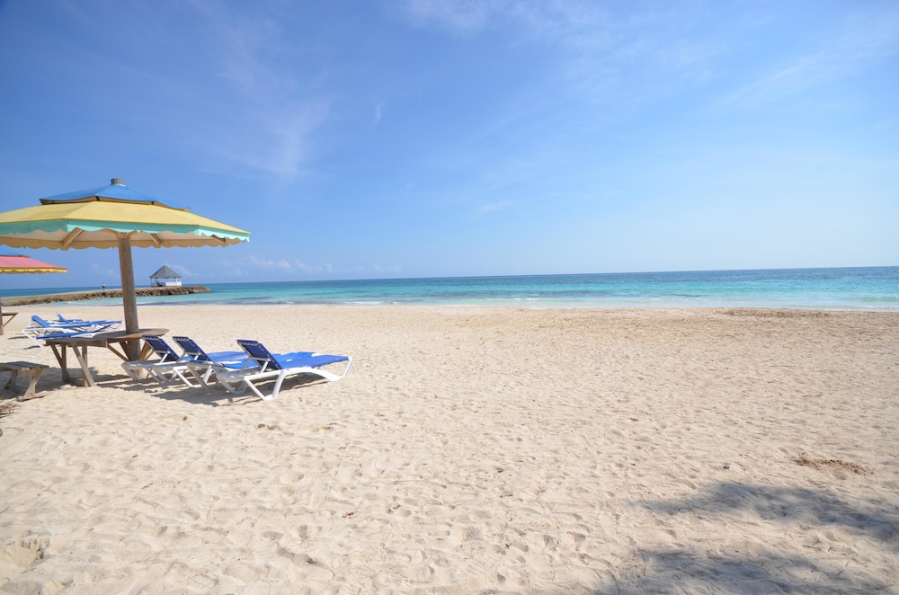 Sea Wyf Cottage, Silver Sands 2BR