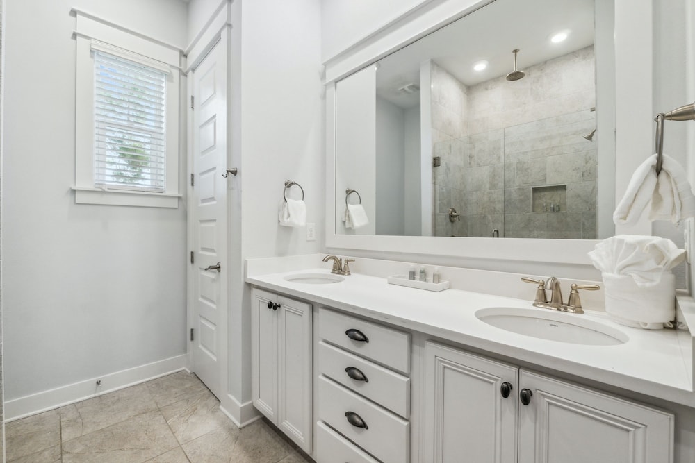 Prominence on 30A by Panhandle Getaways