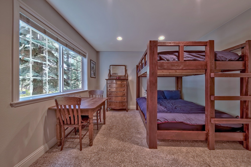 1272g Where Eagles Fly 3 Bedroom Home