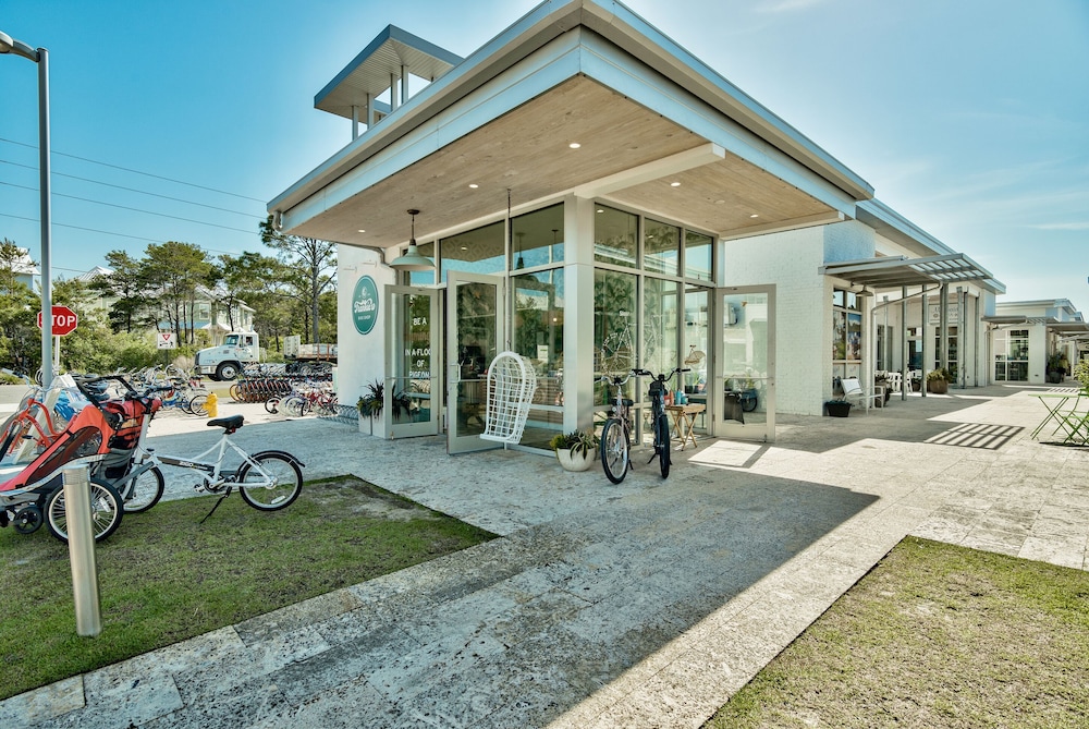 Prominence on 30A by Panhandle Getaways