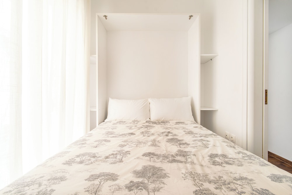 Superb flat in historic centre of Athens