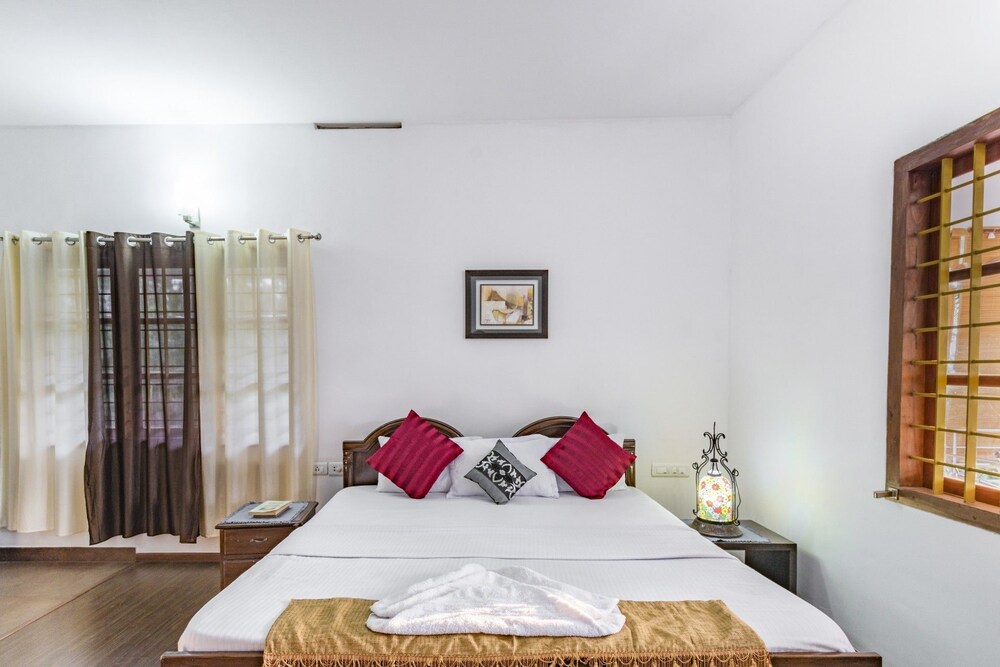 GuestHouser 5 BHK Homestay 5150