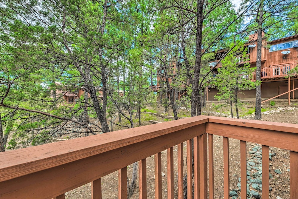 Rustic Ruidoso Retreat Near Shops & Mountains! view 4