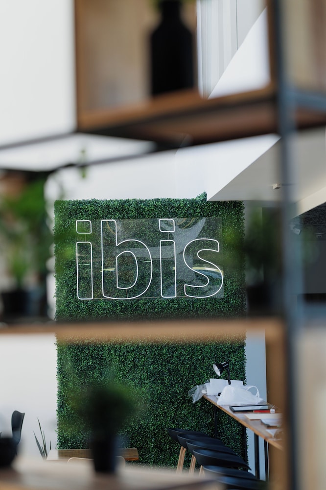ibis Puerto General San Martin
