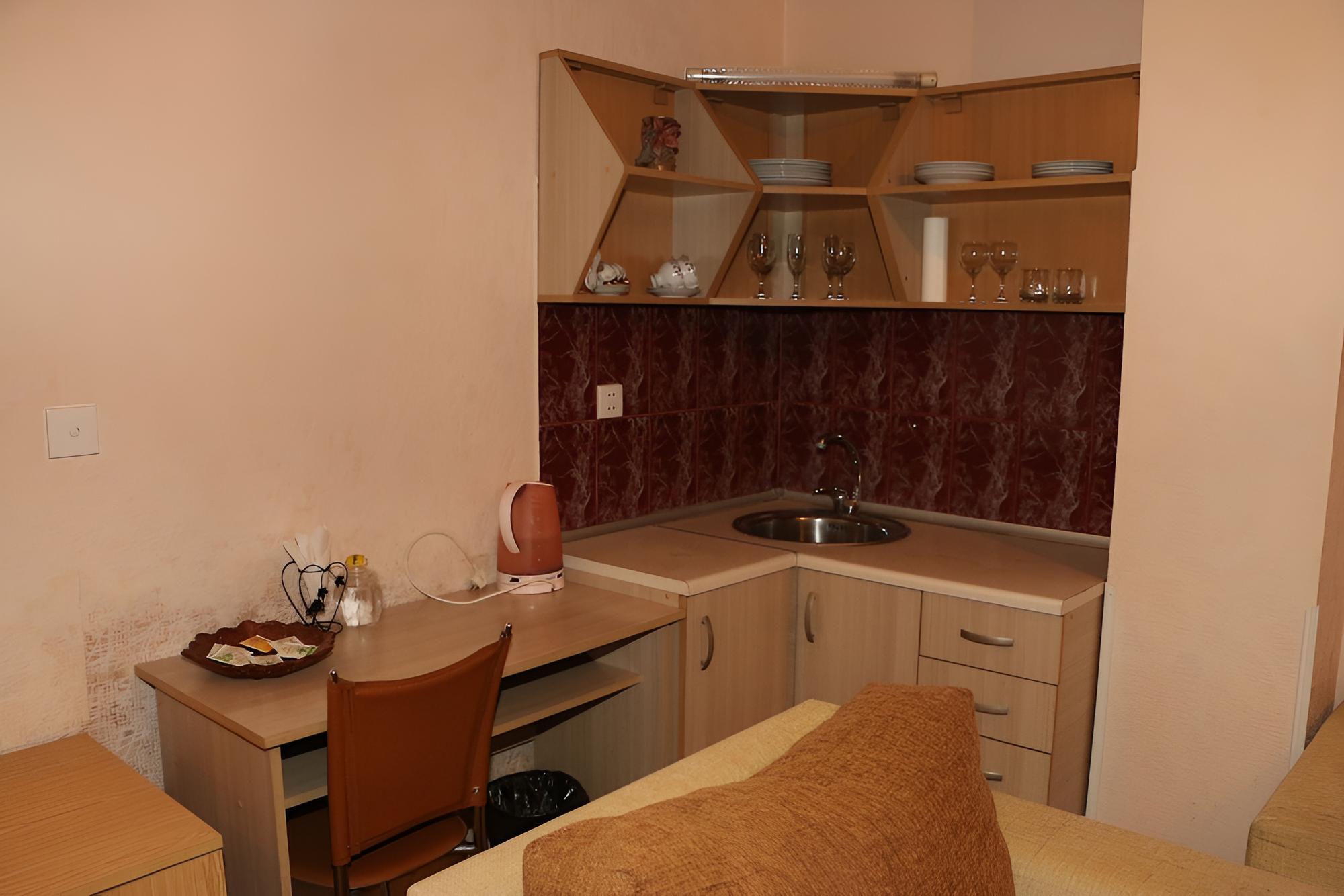 Nur-2 Hotel