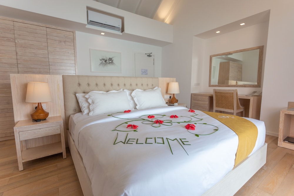 Dhigufaru Island Resort — 30