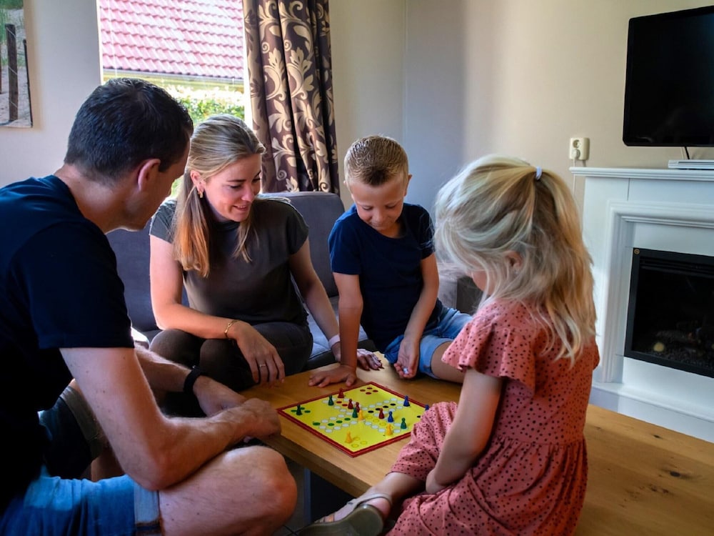 Child Friendly Villa With Enclosed Garden, Near Hoorn view 5