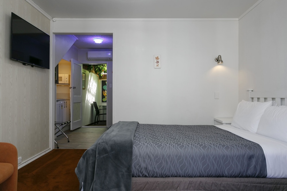 Taupo Thermal Motel & Spa - Adults Only