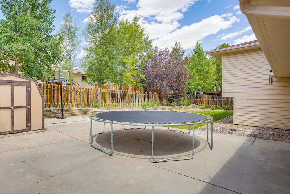 Spacious Rock Springs Stay Near Shops & Dining!