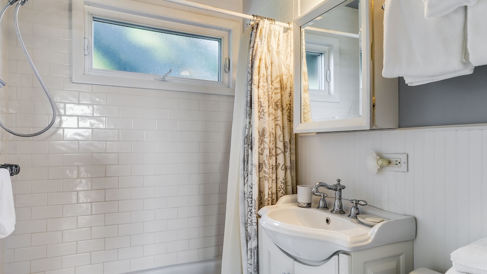 Beach Plum Resort