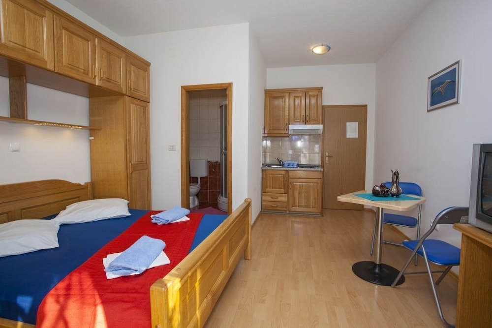 Apartment Almera N3 view 3