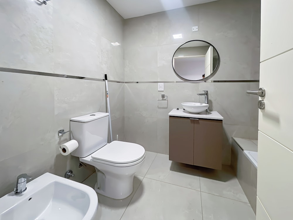 Ayres Suites Moreno