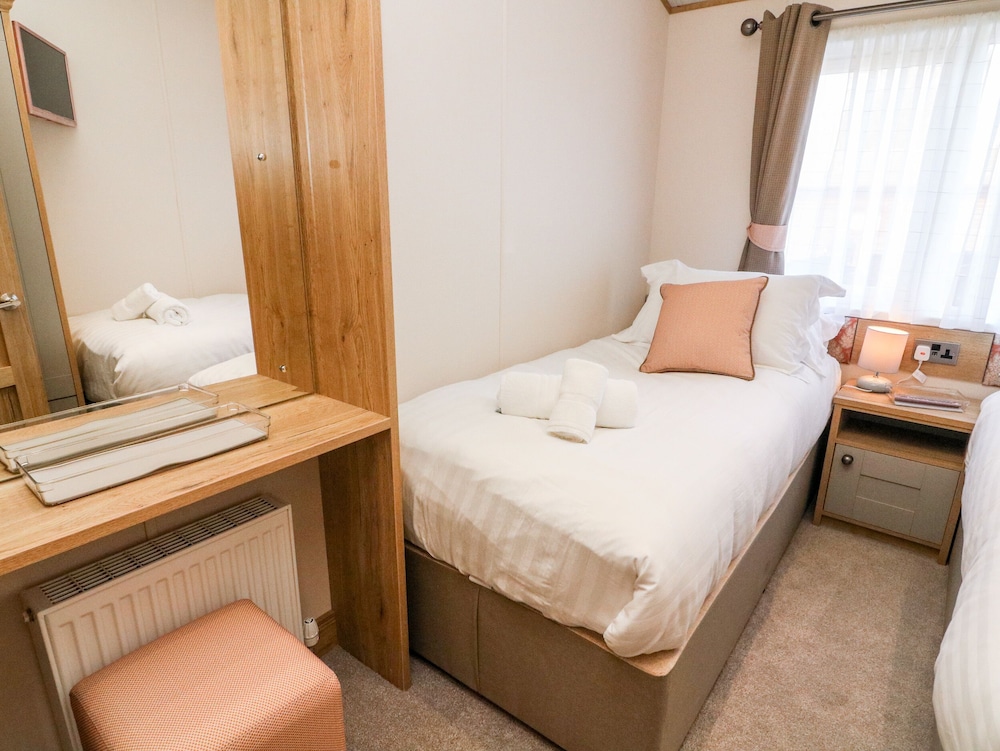Curlew Lodge