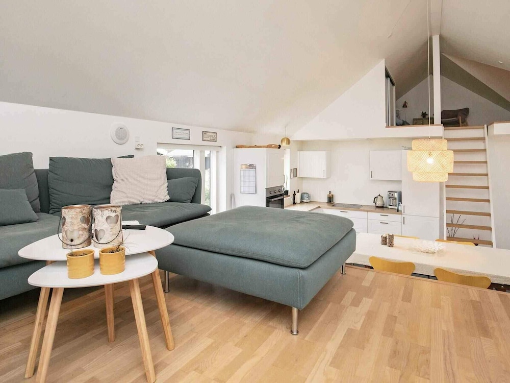 5 Star Holiday Home in Hals