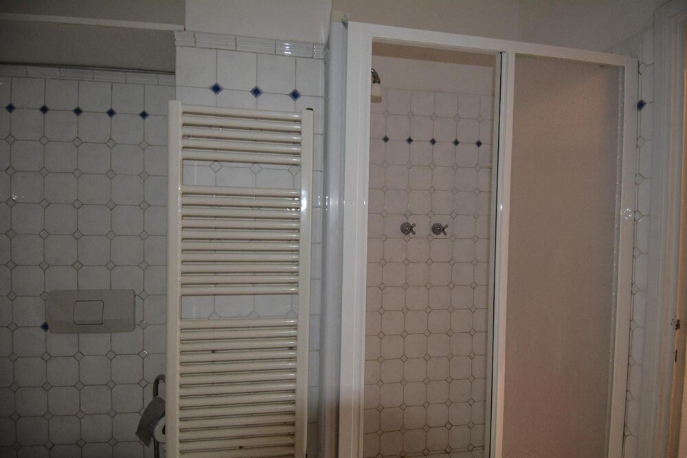 Colosseum Apartments - Colosseum Apartment 6 pax