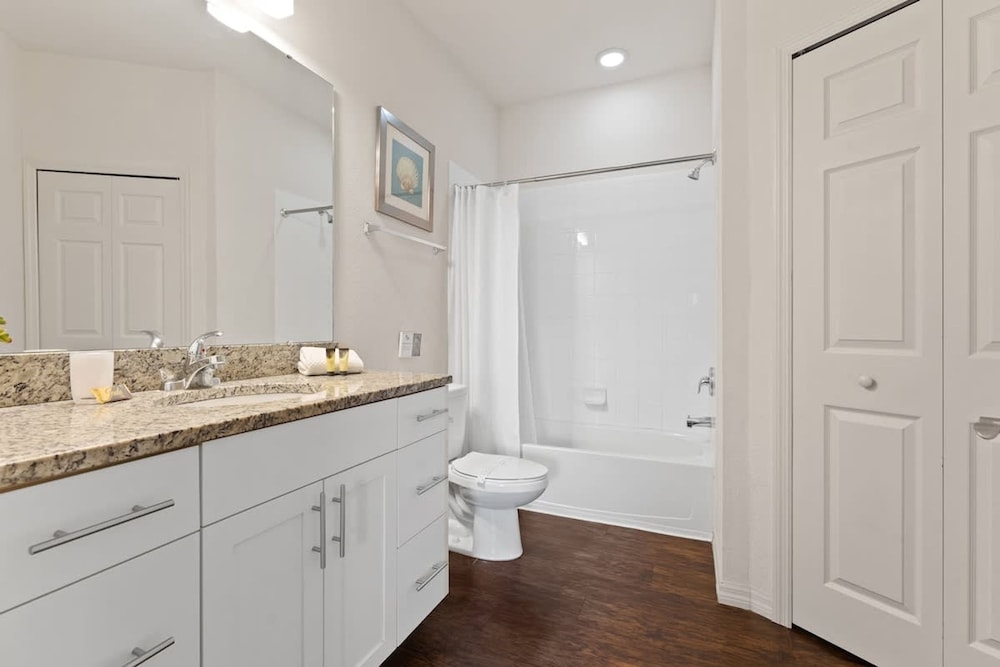 Charming Townhouse 4 BR up to 12 People Wl8972