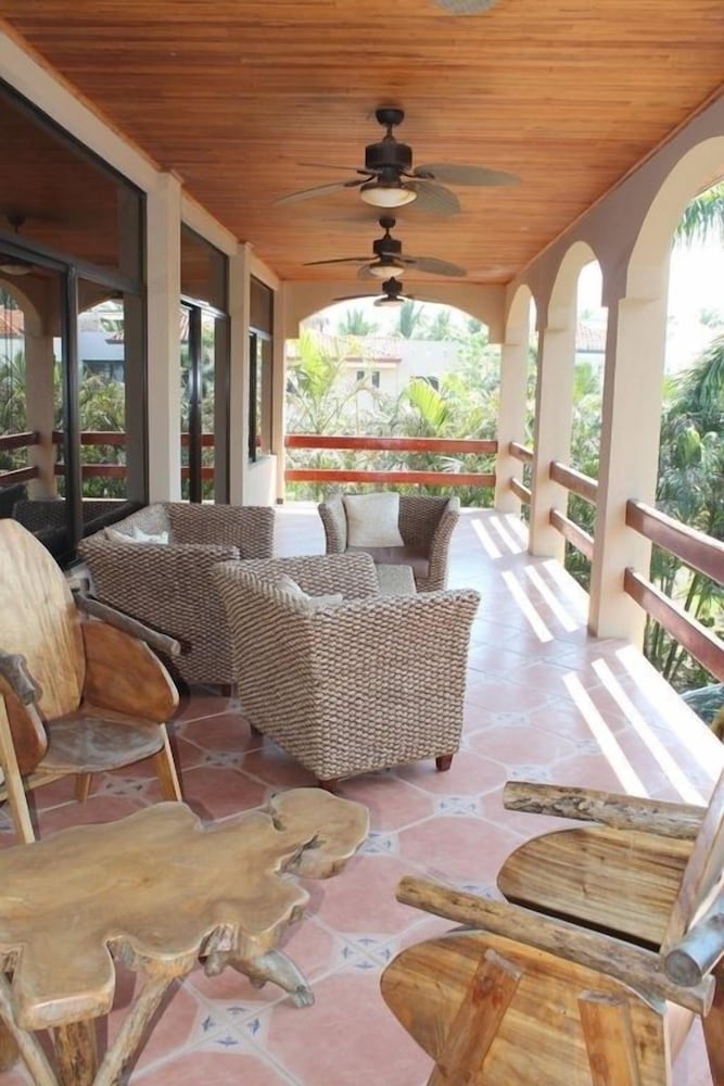 Mountain & Ocean View Retreat - Hermosa Palms 34