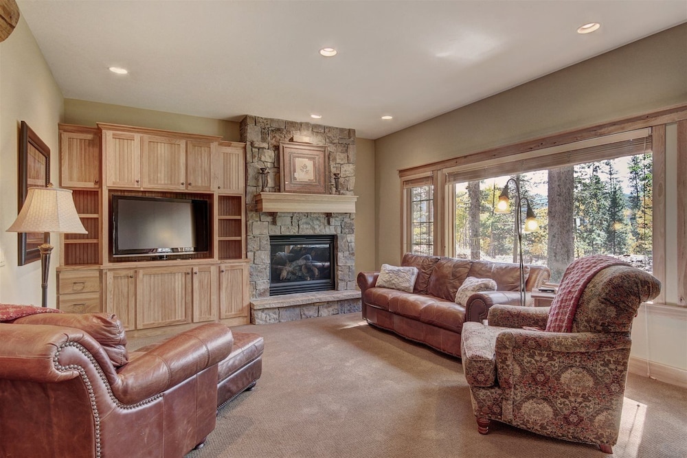 Christie Heights Retreat
