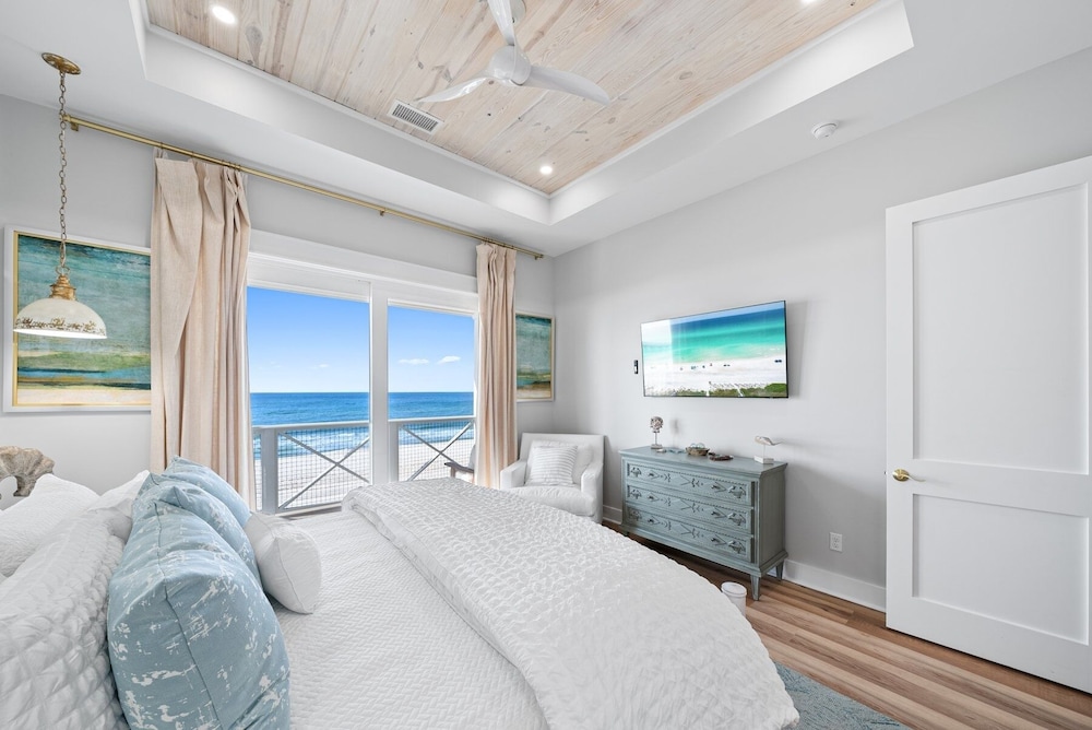 Blessing At Pier Park 6 Bedroom Home