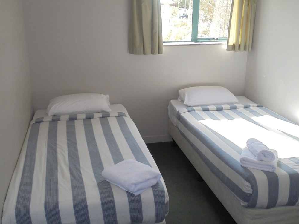 Utopian Motel Taupo - Hostel
