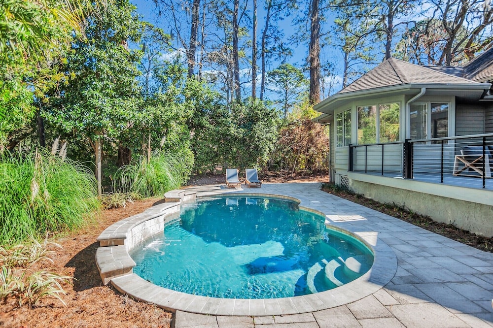 28 Old Military Road at The Sea Pines Resort
