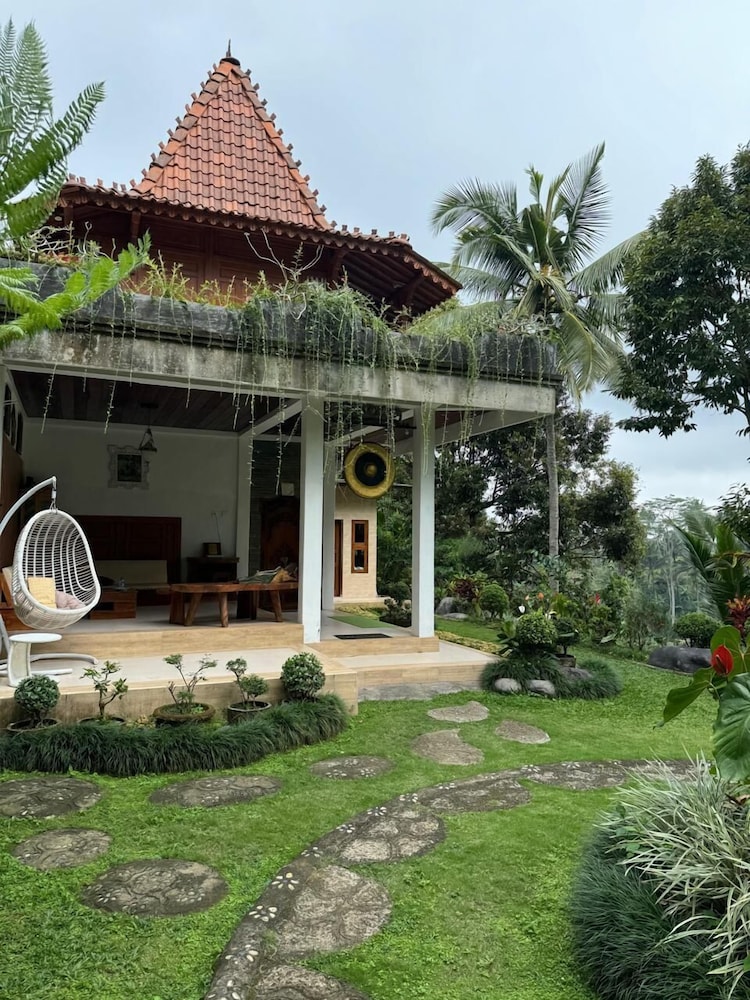 Yas Rumah Kita