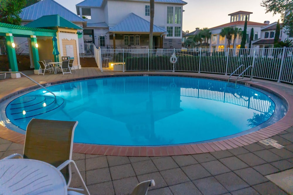 9 Rue Martine in Miramar Beach