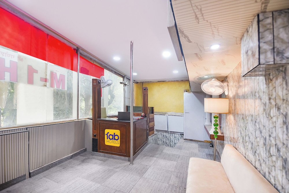 Fabhotel Heritage Residency