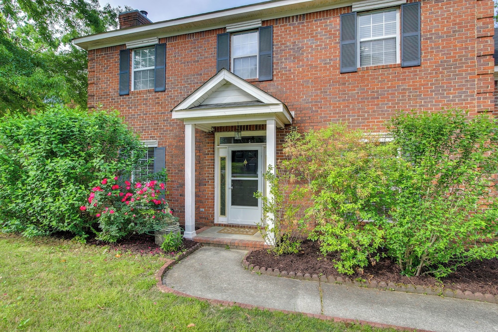 10 Mi to Augusta: Georgia Family Home w/ Yard